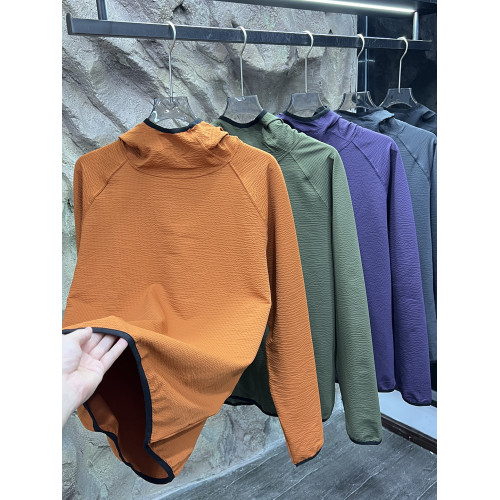 輕量泡泡紗肌理戶外薄款速乾面料情侶款寬松運動連帽衛衣 輕量泡泡紗肌理戶外薄款速乾面料情侶款寬松運動連帽衛衣