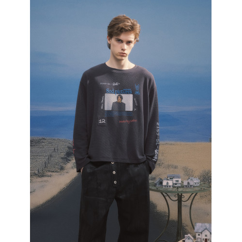 SOD Co. 華夫格長袖 “基努”米白色 廓形人物印花復古衛衣長T恤 SOD Co. 華夫格長袖 “基努”米白色 廓形人物印花復古衛衣長T恤