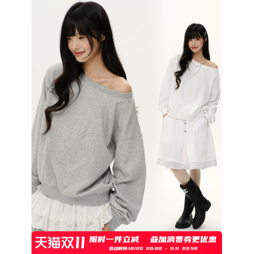 PSO Brand女裝【一字肩/斜肩領】浮雕花束長袖衛衣寬松上衣秋裝 PSO Brand女裝【一字肩/斜肩領】浮雕花束長袖衛衣寬松上衣秋裝