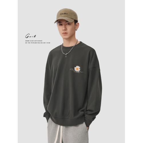 GWIT 美式復古雛菊印花春秋休閒上衣套頭衫潮牌長袖圓領衛衣男 GWIT 美式復古雛菊印花春秋休閒上衣套頭衫潮牌長袖圓領衛衣男