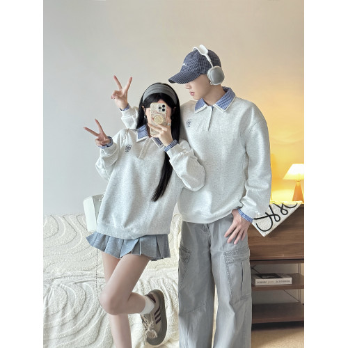 學院風情侶裝秋季新款設計感假兩件拼接polo領衛衣寬松套頭上衣潮 學院風情侶裝秋季新款設計感假兩件拼接polo領衛衣寬松套頭上衣潮