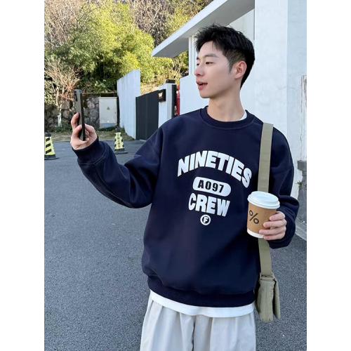 美式復古字母印花圓領套頭衛衣男士秋冬潮牌時尚休閒寬松百搭上衣 美式復古字母印花圓領套頭衛衣男士秋冬潮牌時尚休閒寬松百搭上衣