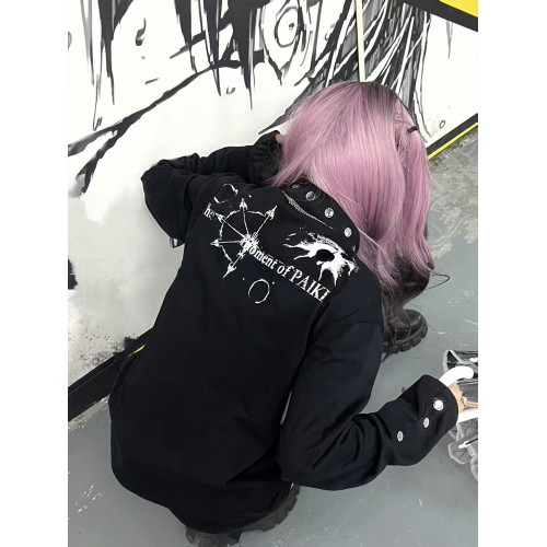 PAIKI「賽勒斯前奏」'魔王'古堡印花休閒風亨利領V領長袖T衛衣男 PAIKI「賽勒斯前奏」'魔王'古堡印花休閒風亨利領V領長袖T衛衣男