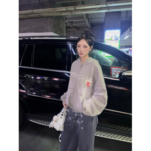 WASE秋冬丁香灰水洗褪色做舊破壞印花連帽燙鑽短寬拉鍊衛衣外套 WASE秋冬丁香灰水洗褪色做舊破壞印花連帽燙鑽短寬拉鍊衛衣外套