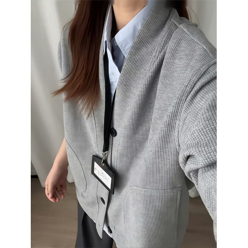 灰色v領開衫衛衣男早秋慵懶風百搭華夫格針織外套高級感痞帥夾克 灰色v領開衫衛衣男早秋慵懶風百搭華夫格針織外套高級感痞帥夾克