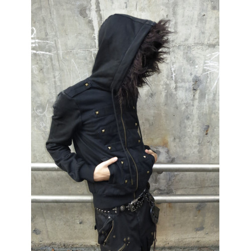 noEmosen(noE)酵洗宮廷鉚釘復古毛領著正肩版型連帽秋季衛衣 noEmosen(noE)酵洗宮廷鉚釘復古毛領著正肩版型連帽秋季衛衣