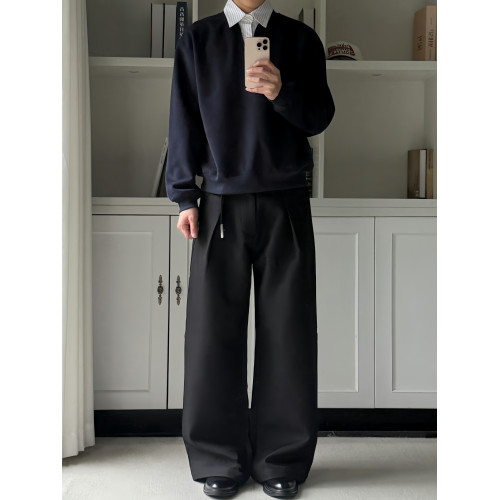 Xanvas知識分子假兩件條紋v領純色衛衣短寬boxy套頭百搭學院風 Xanvas知識分子假兩件條紋v領純色衛衣短寬boxy套頭百搭學院風