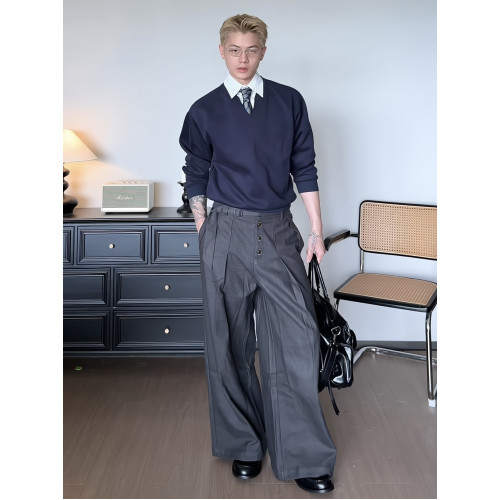 Xanvas知識分子假兩件條紋v領純色衛衣短寬boxy套頭百搭學院風 Xanvas知識分子假兩件條紋v領純色衛衣短寬boxy套頭百搭學院風