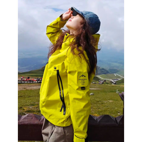 稻草人戶外螢光綠沖鋒衣女款薄款外套三合一可拆卸防風防水登山服 稻草人戶外螢光綠沖鋒衣女款薄款外套三合一可拆卸防風防水登山服