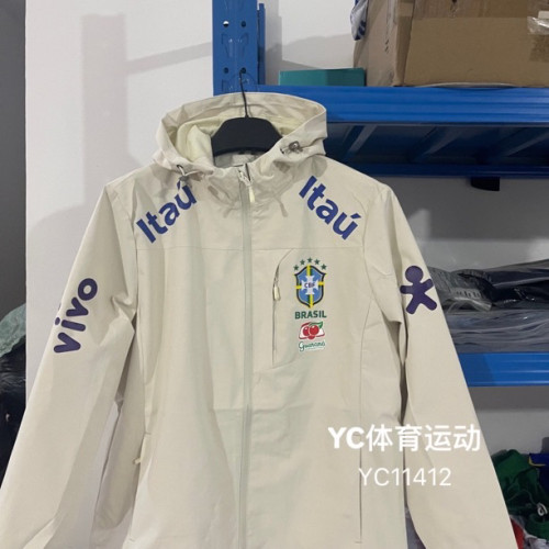 足球服巴西隊長袖外套沖鋒衣加絨保暖防風防水連帽內馬同款沖鋒衣 足球服巴西隊長袖外套沖鋒衣加絨保暖防風防水連帽內馬同款沖鋒衣