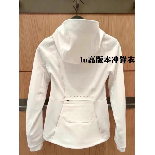 lu同款戶外秋冬加絨軟殼沖鋒衣女運動防水外套拉鍊開衫2025年新款 lu同款戶外秋冬加絨軟殼沖鋒衣女運動防水外套拉鍊開衫2025年新款