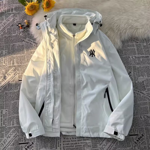 2025新款沖鋒衣男士防風大碼秋季戶外運動夾克三合一風衣連帽外套 2025新款沖鋒衣男士防風大碼秋季戶外運動夾克三合一風衣連帽外套