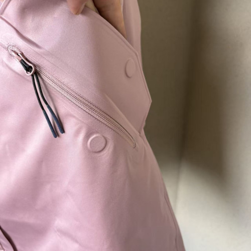 1499 探路者 女士單層沖鋒衣 時尚百搭 拉鍊 防水 休閒 防風透氣 1499 探路者 女士單層沖鋒衣 時尚百搭 拉鍊 防水 休閒 防風透氣