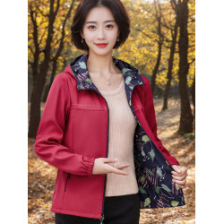 春秋季雙面穿連帽外套女休閒戶外旅遊沖鋒衣媽媽裝防風登山軟殼衣