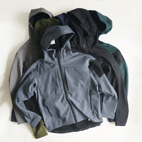 戶外軟殼沖鋒衣防風雨保暖加絨夾克外套機能多口袋秋冬季男裝 戶外軟殼沖鋒衣防風雨保暖加絨夾克外套機能多口袋秋冬季男裝