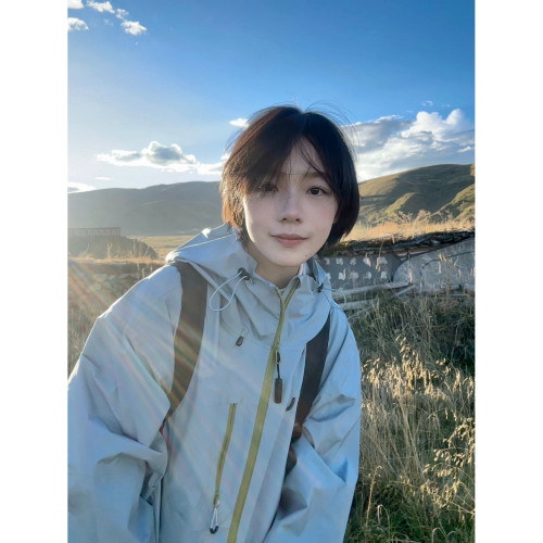 蕉下客仙蹤綠沖鋒衣女款2025新款三合一戶外小個子進藏登山美式硬 蕉下客仙蹤綠沖鋒衣女款2025新款三合一戶外小個子進藏登山美式硬