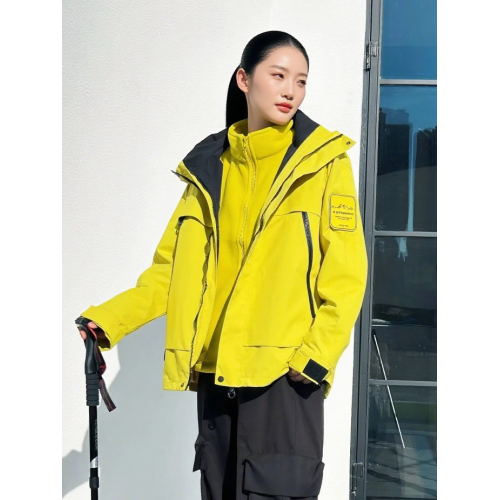 戶外螢光綠沖鋒衣女三合一可拆卸外套防風防水加絨加厚保暖登山服 戶外螢光綠沖鋒衣女三合一可拆卸外套防風防水加絨加厚保暖登山服