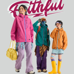 蕉下客多巴胺沖鋒衣情侶款春秋季2025新款寬松戶外登山服夾克外套