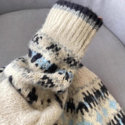 高級感復古提花圓領針織開衫女秋冬加厚單排釦寬松費爾島毛衣外套