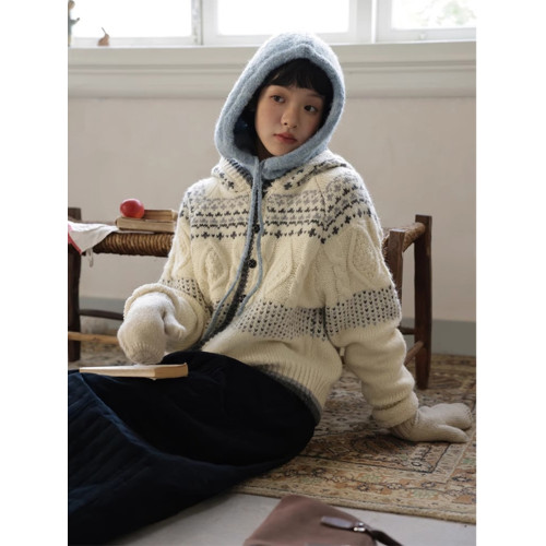 復古費爾島麻花連帽開衫毛衣外套女冬季加厚寬松慵懶風高級感上衣 復古費爾島麻花連帽開衫毛衣外套女冬季加厚寬松慵懶風高級感上衣