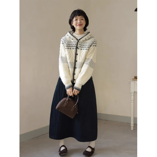 復古費爾島麻花連帽開衫毛衣外套女冬季加厚寬松慵懶風高級感上衣 復古費爾島麻花連帽開衫毛衣外套女冬季加厚寬松慵懶風高級感上衣