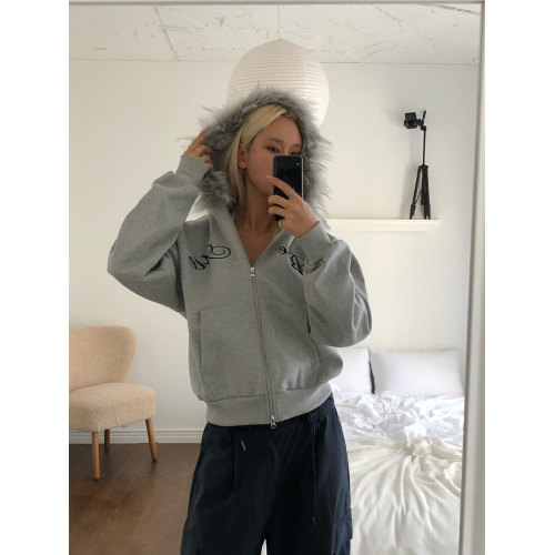 Up and on 韓系街頭個性刺綉字母百搭毛領雙拉鍊加絨連帽衛衣外套 Up and on 韓系街頭個性刺綉字母百搭毛領雙拉鍊加絨連帽衛衣外套