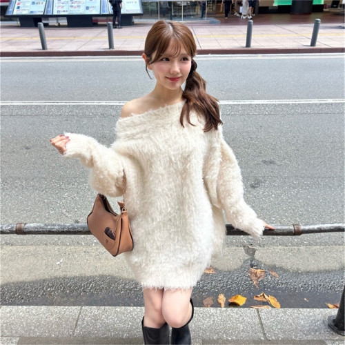 NC1013  25件秋冬新款日系拉毛慵嬾感一字領中長款毛衣女