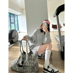 金智秀同款啊lo圓領衛衣寬松百搭長袖套頭上衣情侶純色簡約女