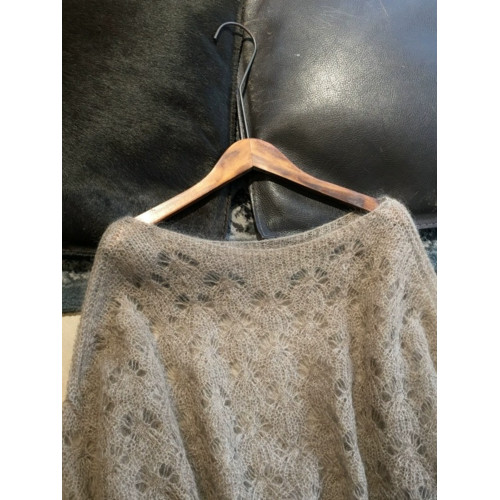 高級感鏤空咖色毛衣女2025春季薄款軟糯慵懶馬海毛濮院防曬針織衫 高級感鏤空咖色毛衣女2025春季薄款軟糯慵懶馬海毛濮院防曬針織衫