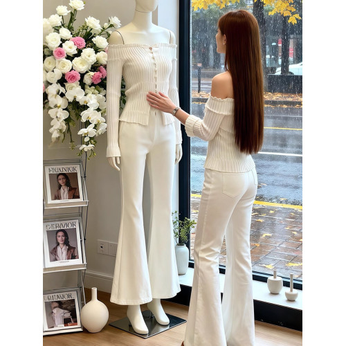 許我耀眼趙露思許妍同款針織衫女秋冬一字肩珍珠釦鏤空高級感上衣