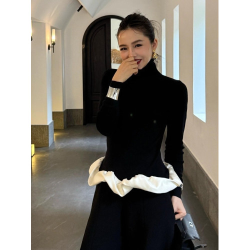 黑色針織上衣女秋冬小衆不撞款高級小香風巨好看輕熟氣質掐腰毛衣