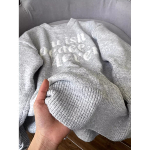 美式復古字母提花灰色毛衣女秋冬寬松外穿慵懶風圓領軟糯針織上衣 美式復古字母提花灰色毛衣女秋冬寬松外穿慵懶風圓領軟糯針織上衣