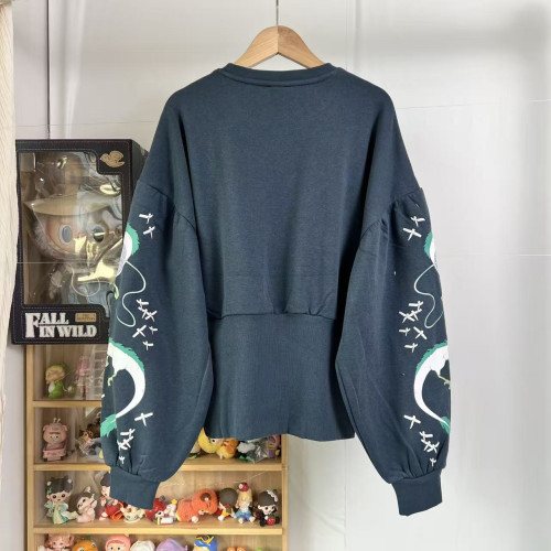 千尋的神隱重工刺綉燈籠袖抓絨高克重男女春秋款寬松休閒百搭外衣 千尋的神隱重工刺綉燈籠袖抓絨高克重男女春秋款寬松休閒百搭外衣