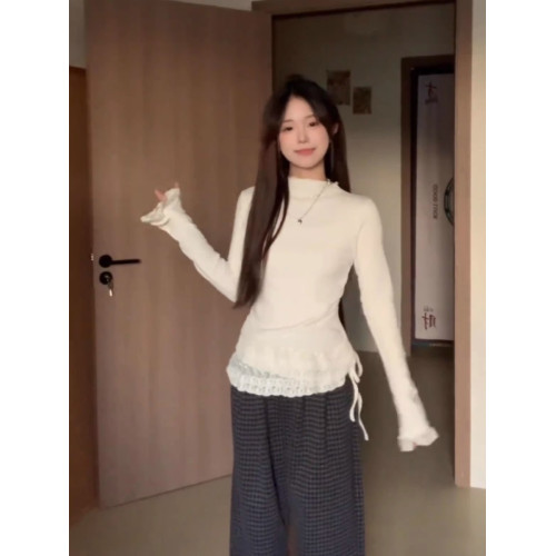 韓系純欲蕾絲半高領長袖毛衣女秋冬小個子套頭修身顯瘦打底衫上衣 韓系純欲蕾絲半高領長袖毛衣女秋冬小個子套頭修身顯瘦打底衫上衣