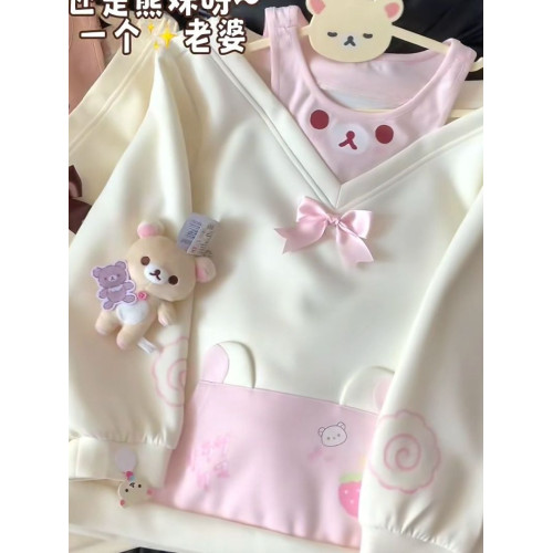 日系甜美可愛二次元軟萌宅系輕松熊假兩件長袖衛衣露肩寬松上衣女 日系甜美可愛二次元軟萌宅系輕松熊假兩件長袖衛衣露肩寬松上衣女