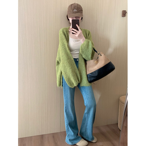 話裡慵懶風氣質綠色毛衣2025秋季新款韓版簡約風減齡甜美氣質上衣