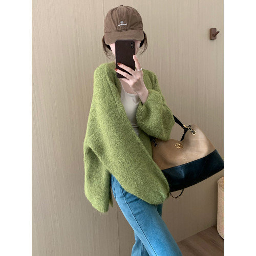 話裡慵懶風氣質綠色毛衣2025秋季新款韓版簡約風減齡甜美氣質上衣