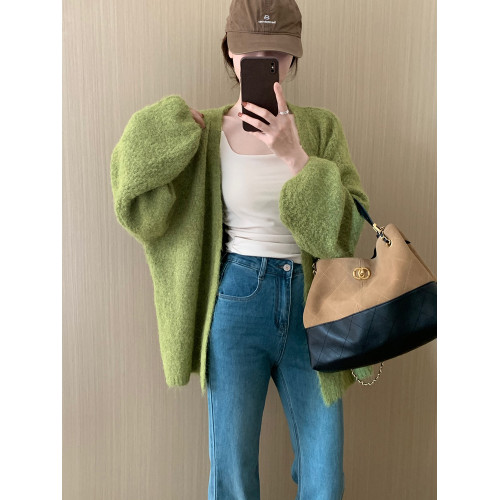 話裡慵懶風氣質綠色毛衣2025秋季新款韓版簡約風減齡甜美氣質上衣