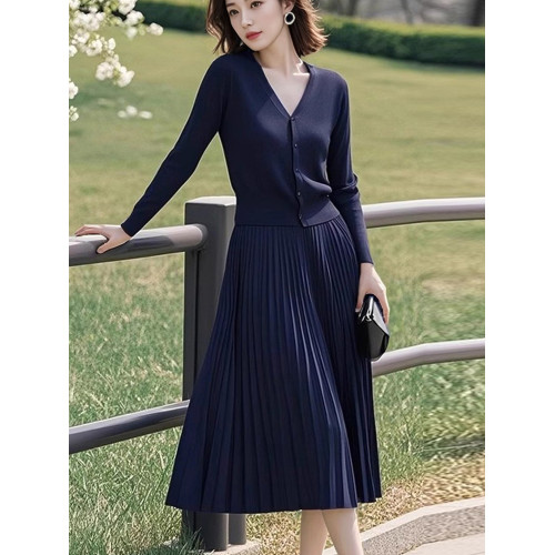 高級感時尚針織衫上衣配半身裙套裝氣質收腰顯瘦女春秋冬2025新款