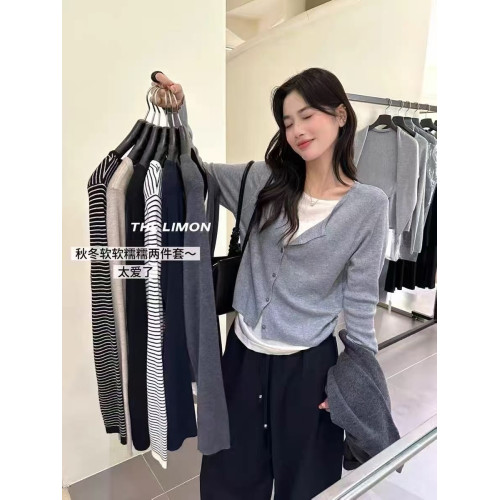 韓系假兩件長袖針織衫女2025新款早秋穿搭松弛感寬松收腰抽繩上衣