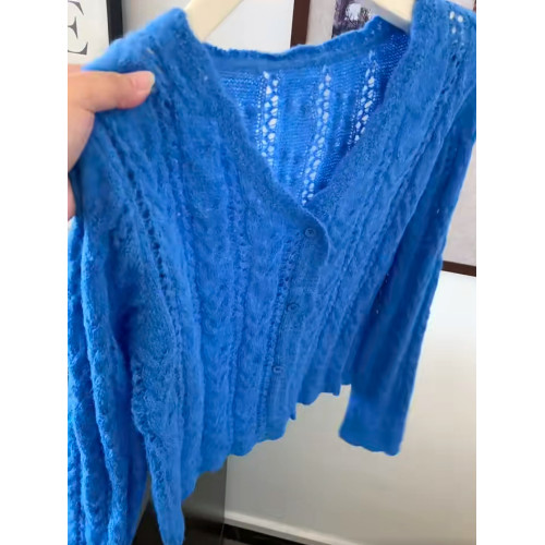 大碼克萊因藍長袖鏤空針織開衫女秋季慵懶風軟糯毛衣胖MM顯瘦上衣 大碼克萊因藍長袖鏤空針織開衫女秋季慵懶風軟糯毛衣胖MM顯瘦上衣