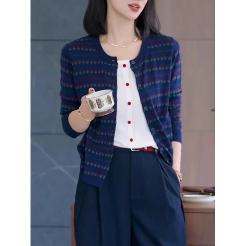 時尚洋氣假兩件針織開衫女2025早秋韓系穿搭大碼顯瘦歐貨時髦上衣 時尚洋氣假兩件針織開衫女2025早秋韓系穿搭大碼顯瘦歐貨時髦上衣