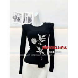 許我耀眼趙露思同款黑色針織衫上衣女秋設計感長袖曡穿背心打底衫