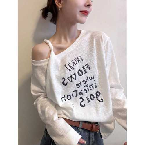 韓系字母印花斜領露肩長袖T恤2025秋季新款女設計感寬松百搭上衣 韓系字母印花斜領露肩長袖T恤2025秋季新款女設計感寬松百搭上衣