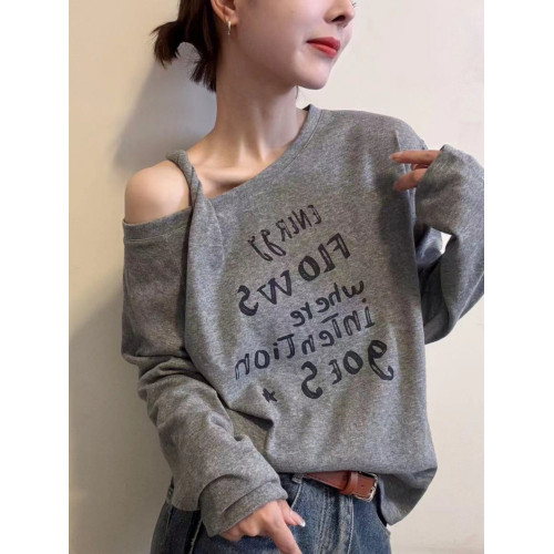 韓系字母印花斜領露肩長袖T恤2025秋季新款女設計感寬松百搭上衣 韓系字母印花斜領露肩長袖T恤2025秋季新款女設計感寬松百搭上衣