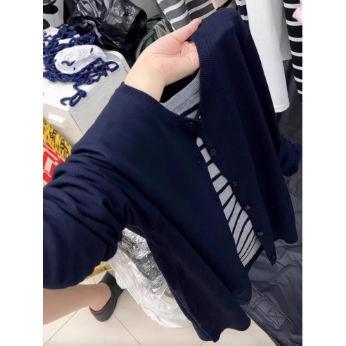 大碼撞色拼接條紋假兩件針織衫女秋季新款胖mm顯瘦超好看開衫上衣