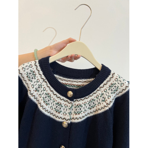 費爾島藏藍色針織開衫2025秋冬季新款巨好看高級感毛衣外套上衣女 費爾島藏藍色針織開衫2025秋冬季新款巨好看高級感毛衣外套上衣女