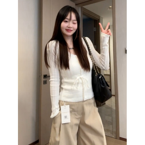 白色鏤空長袖針織衫女2025新款秋冬季獨特漂亮內搭打底衫短款上衣