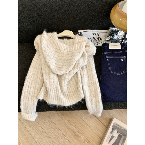 Jade Closet店推薦~美德拉松弛感連帽加厚長袖針織毛衣女秋冬