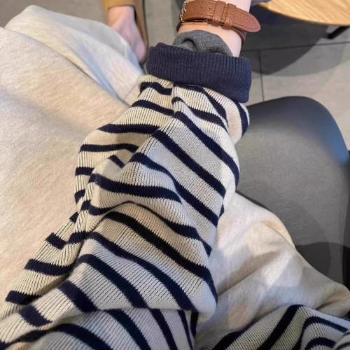 復古條紋長袖圓領衛衣女秋裝2024新款寬鬆設計感休閒毛衣針織上衣